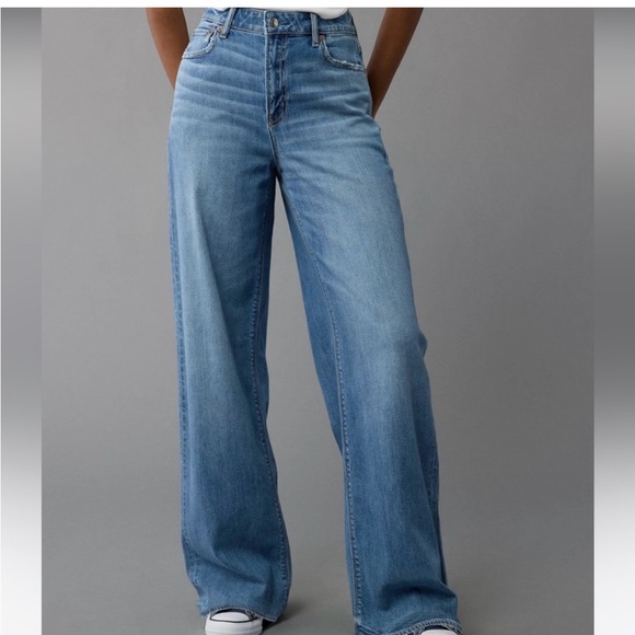 American Eagle Outfitters Denim - American Eagle Outfitters Super High-Rise Baggy Wide Leg medium blue size 14 reg